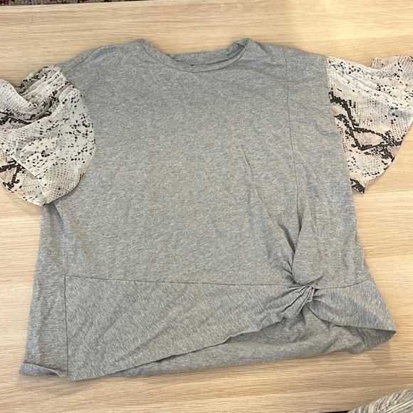 Anthropologie Basile Print sleeves Top - Picture 5 of 8